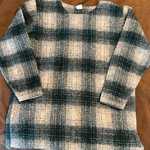 Bass warm winter shirt. Very fuzzy on the outside for cold winter days.